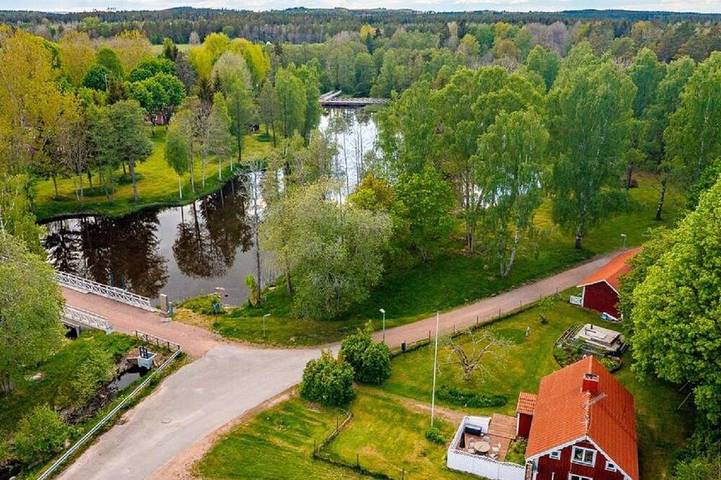Ferienhaus für 5 Personen, mit Terrasse und Garten in Mariannelund
