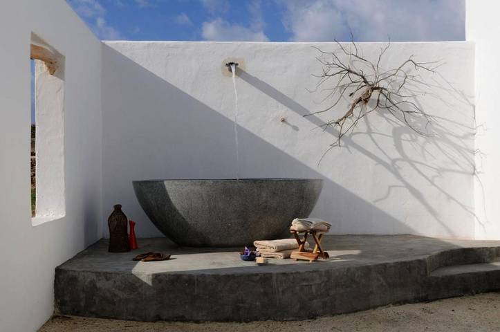 Location de vacances pour 12 personnes, avec jardin et jacuzzi dans Koufonisia - 2