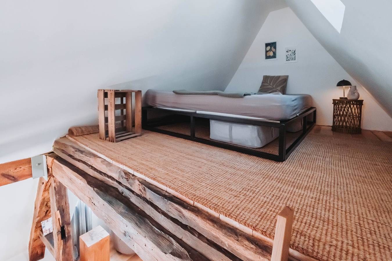 Ganze Wohnung, Ferienwohnung "Altes Pfarrhaus - Galerie" mit Gemeinschaftsterrasse und Wlan in Gleisweiler, Südliche Weinstraße