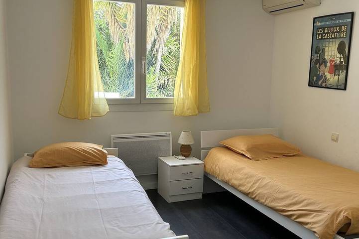 Location de vacances pour 8 personnes, avec terrasse et jardin, animaux acceptés à Cantaron - 4