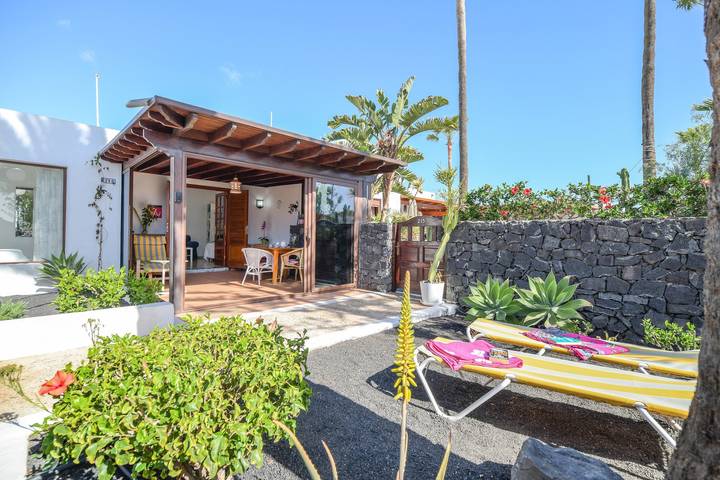 Holiday rental for 5 people, with Garden and Children pool in Costa Teguise