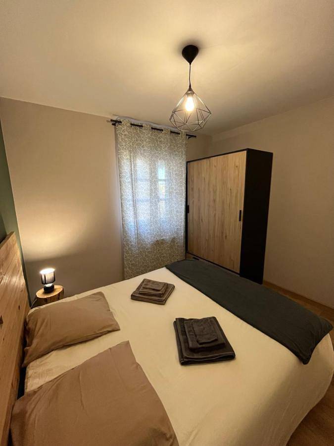 Gîte pour 3 personnes, avec terrasse à Saint-Front - 4