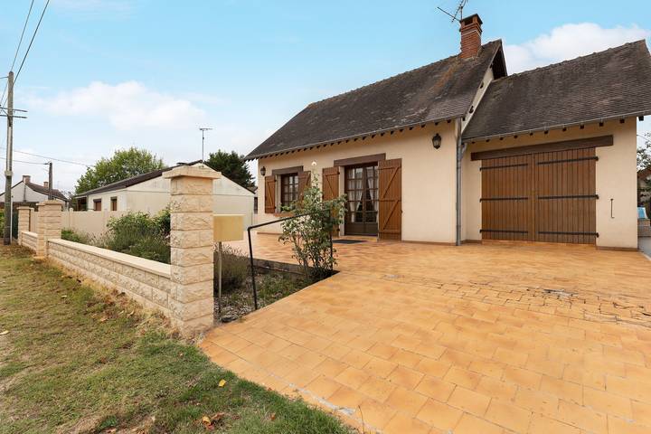 Casa de vacaciones «Le Clos Colette» con terraza privada, jardín y Wi-Fi in Sologne