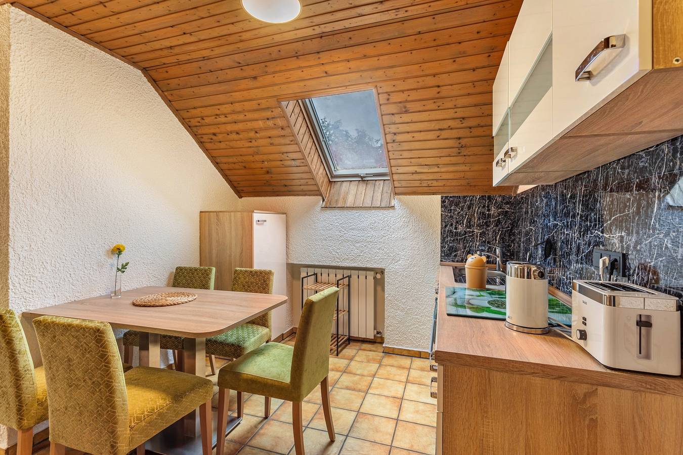 Ganze Wohnung, Ferienwohnung 'Wohnung 2' mit Gemeinschaftsterrasse, Gemeinschaftsgarten und Wlan in Assinghausen, Olsberg