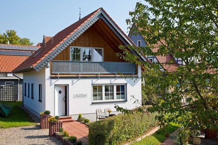 Ferienhaus für 6 Personen, mit Sauna und Balkon am Edersee