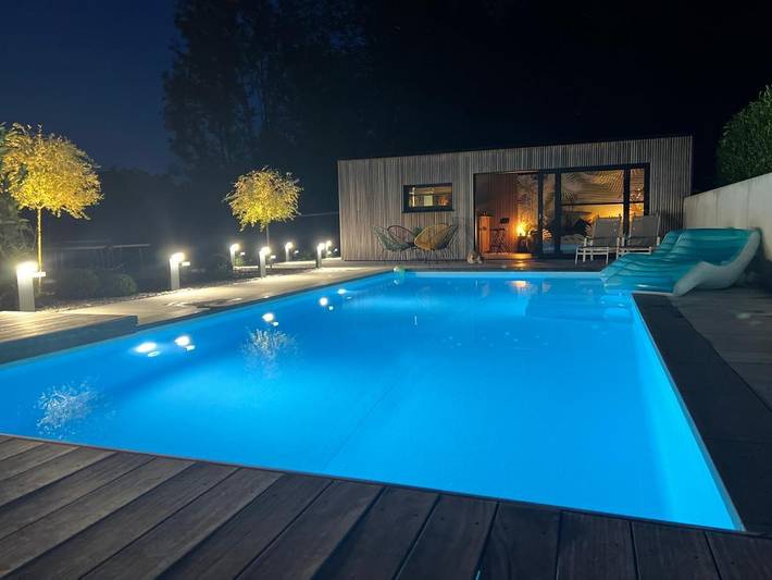 Appartement de vacances pour 2 personnes, avec Jacuzzi et Terrasse ainsi que Jardin et Piscine à Spa