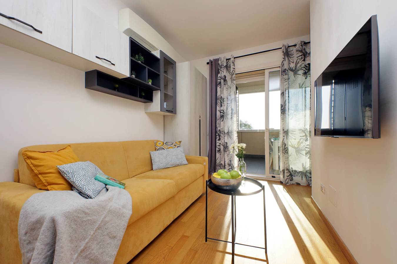 Entire apartment, Marta's flat in Rome, Rome Province