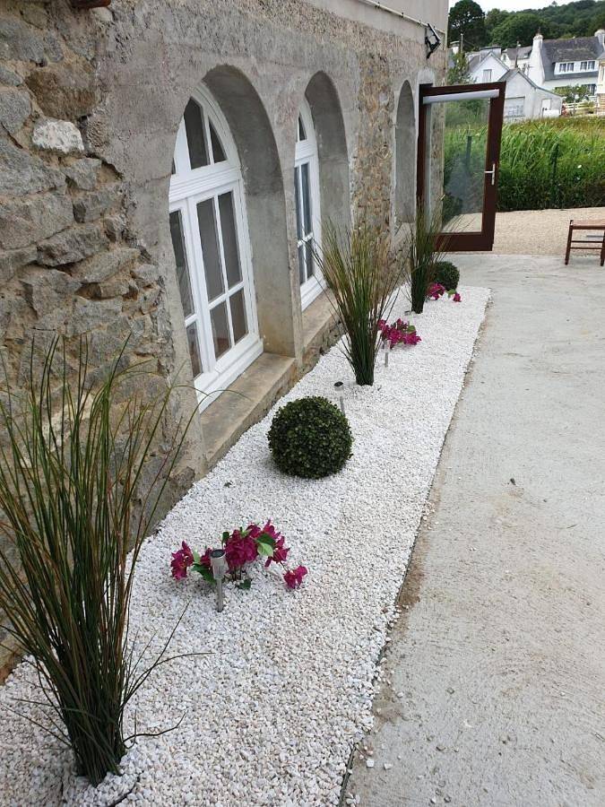 Appartement entier, Two-Bedroom House in Hôpital-Camfrout, Région de Brest