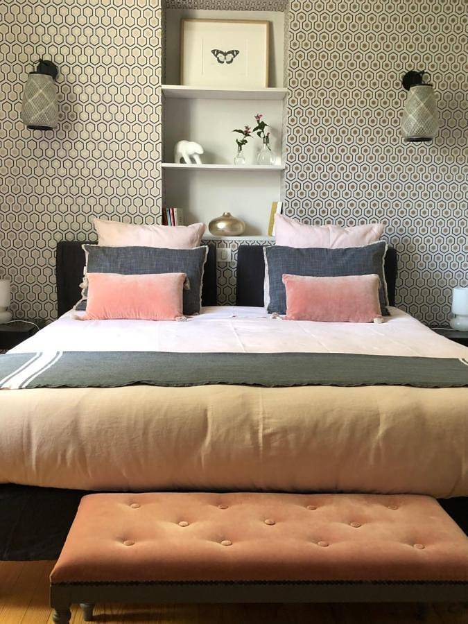 Chambre d’hôte pour 2 personnes, avec vue ainsi que terrasse et jardin