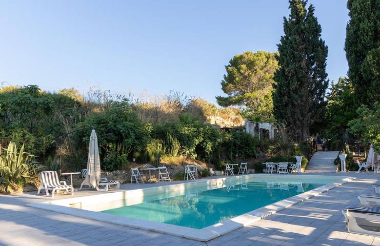 Appartamento per 5 persone, con piscina a Valderice