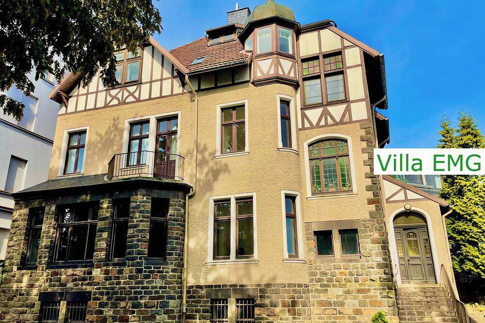 Ferienhaus Villa Emg Düsseldorf Essen Velbert 22P in Langenberg (Velbert), Velbert