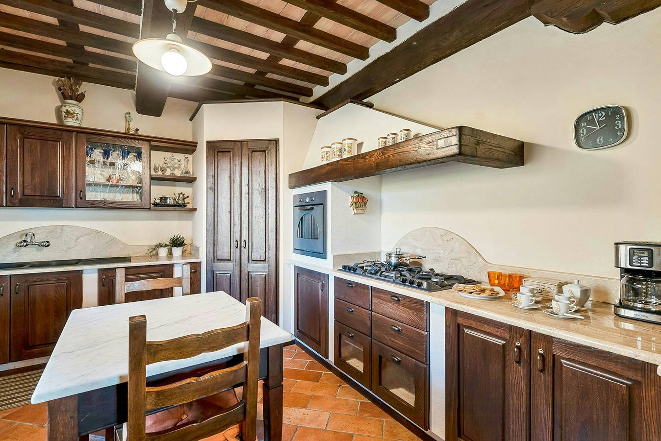 Panorama-Villa mit Pool in Lunigiana in Fivizzano, Massa-Carrara