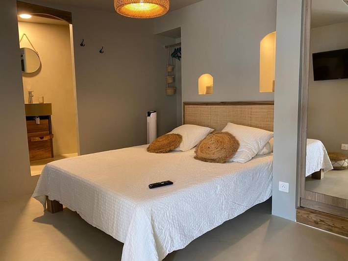 Location de vacances pour 2 personnes, avec vue et terrasse à Sainte-Marie (Île de la Réunion) - 2