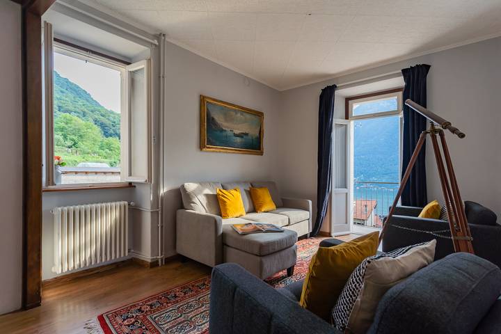 Location de vacances pour 6 personnes, avec balcon et vue sur le lac dans Nesso - 4