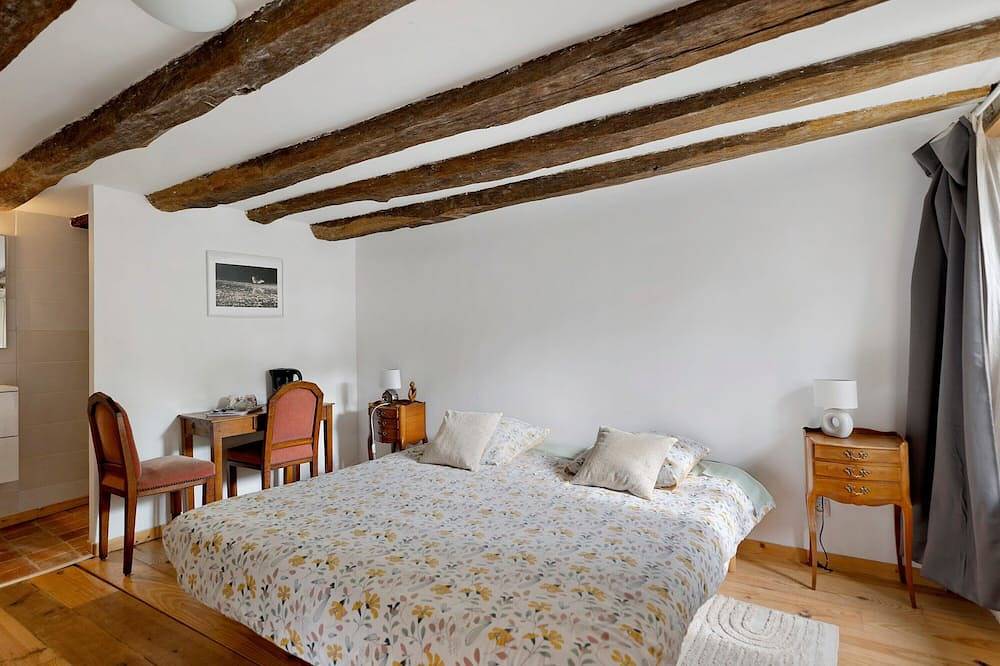 Chambre d’hôtes « Chambre du milieu » avec terrasse, jardin partagés et Wi-Fi in La Possonnière, Vallée de la Loire