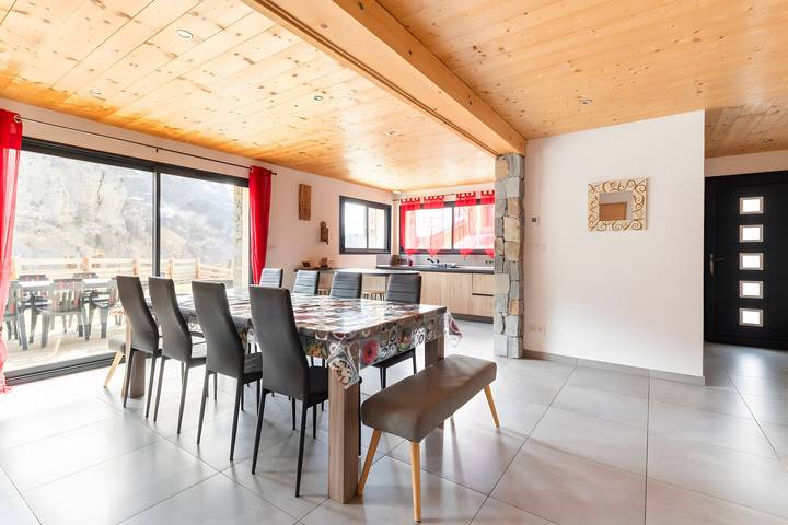 Chalet pour 12 personnes, avec jardin et balcon à Valloire - 2