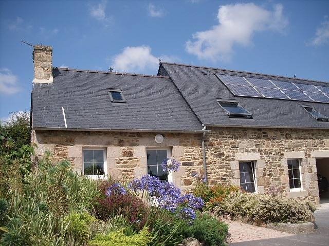 Gîte pour 4 personnes, avec terrasse et jardin à Camlez - 2