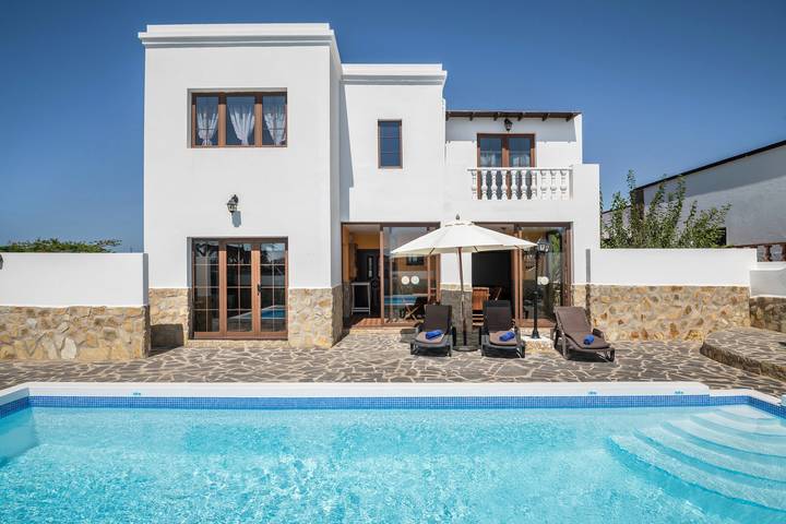 Chalet para 8 personas, con jacuzzi y jardín en Lanzarote - 2