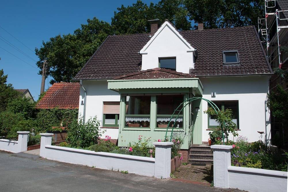 Ferienhaus im Grünen, familienfreundlich, barrierearm in Heidenoldendorf, Detmold