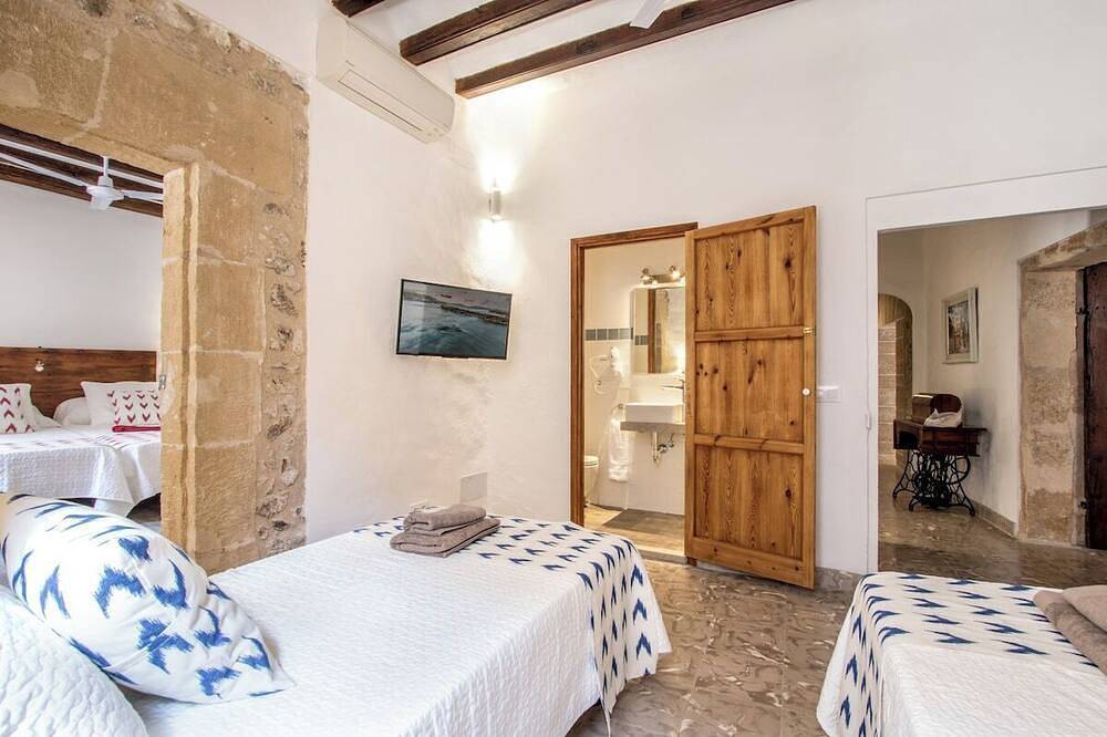 Townhouse Deluxe Can Butxaca By home villas 360 in Pollença Town, Pollença