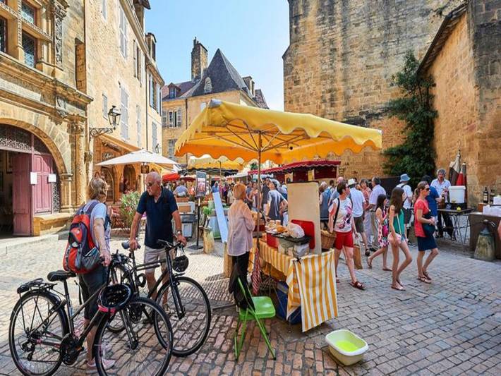 Gîte pour 6 personnes, avec terrasse et piscine à Lanzac - 2