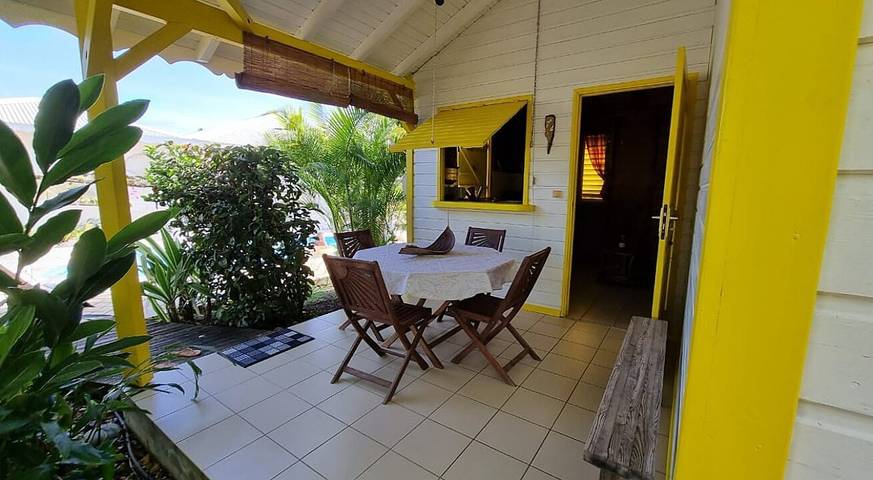 Location de vacances pour 3 personnes, avec jardin et piscine à Le Gosier - 3