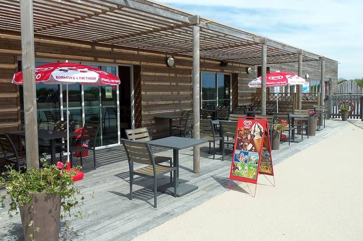 Gîte pour 6 personnes, avec piscine et jardin dans Lac du Jaunay - 3