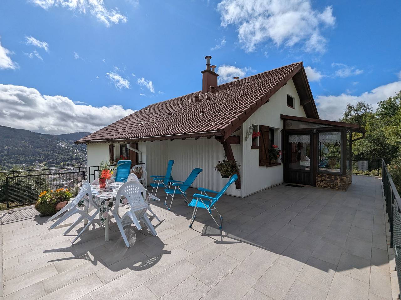 Gîte fonctionnel avec terrasse et vue, Gérardmer in Gérardmer, Parc naturel régional des Ballons des Vosges