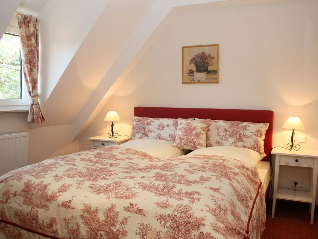 Hotel-Restaurant Burg Hornberg - Einzelzimmer Burgzimmer in Neckarzimmern, Neckar-Odenwald-Kreis