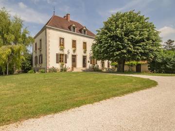 Gîte pour 6 personnes, animaux acceptés à Corcelles-lès-Cîteaux