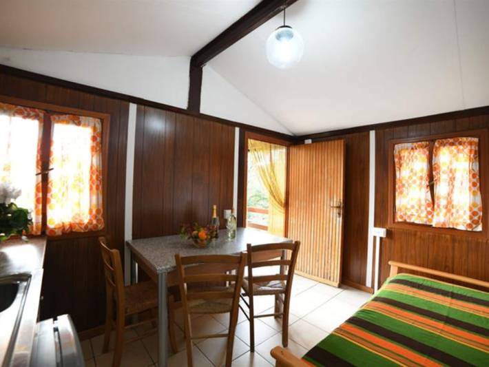 Bungalow für 2 Personen, mit Sauna und Terrasse sowie Pool, mit Haustier in Ligurien - 2