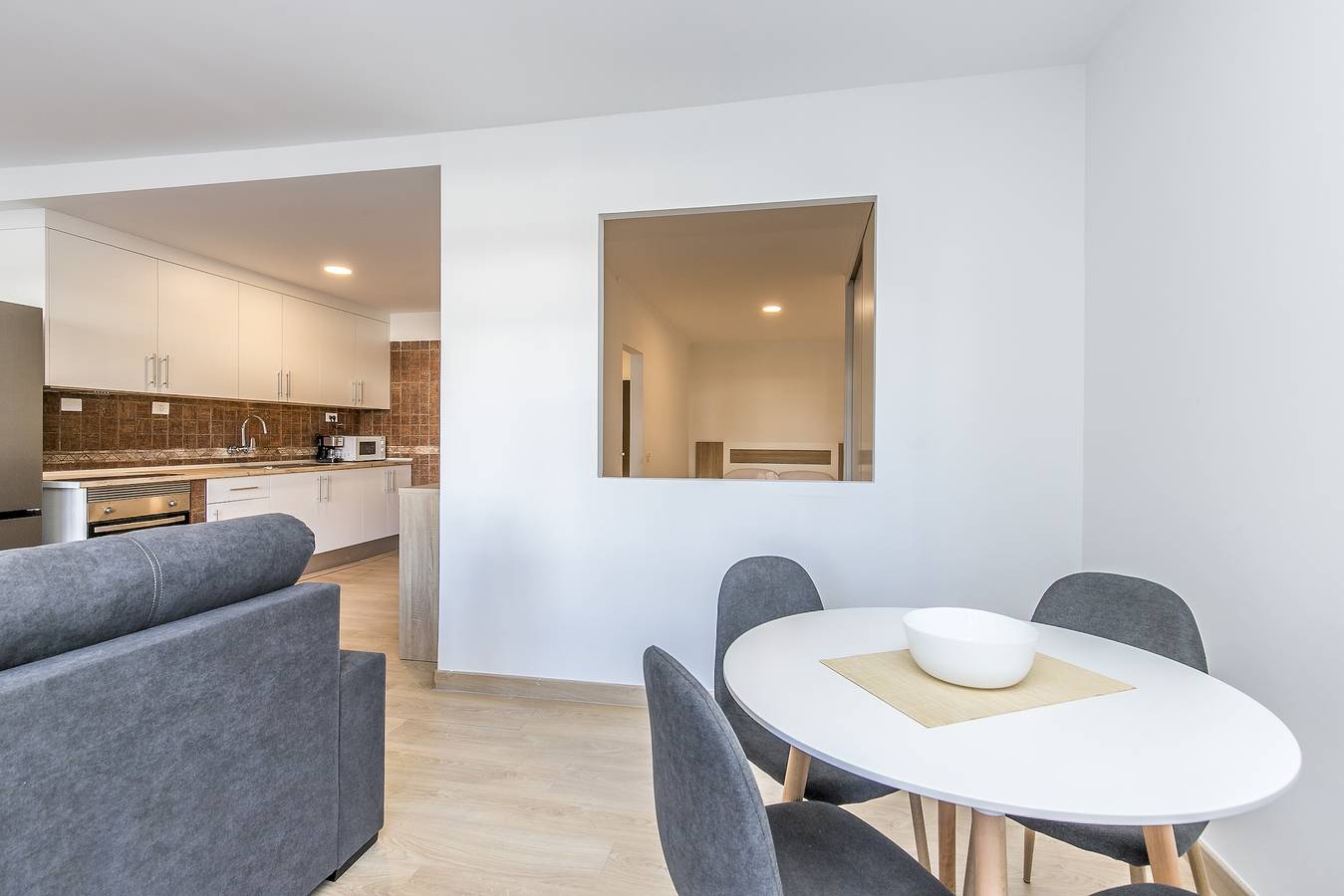 Appartement entier, Charming Apt Puerto Cruz, Terrace & Pool Access in Puerto de la Cruz, Tenerife du Nord