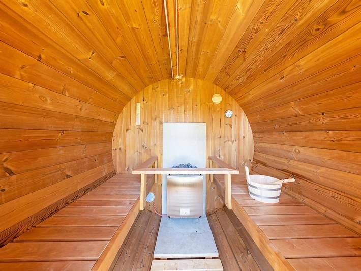 Villa pour 10 personnes, avec jardin ainsi que terrasse et sauna, adapté aux familles en Savoie - 4