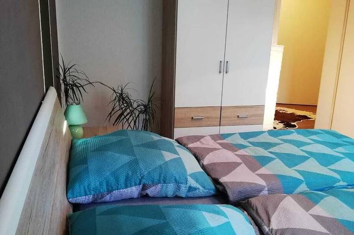 Appartement entier, Innenstadtnahe Ferienwohnung mit Tiefgarage und Balkon in Luetzel, Coblence