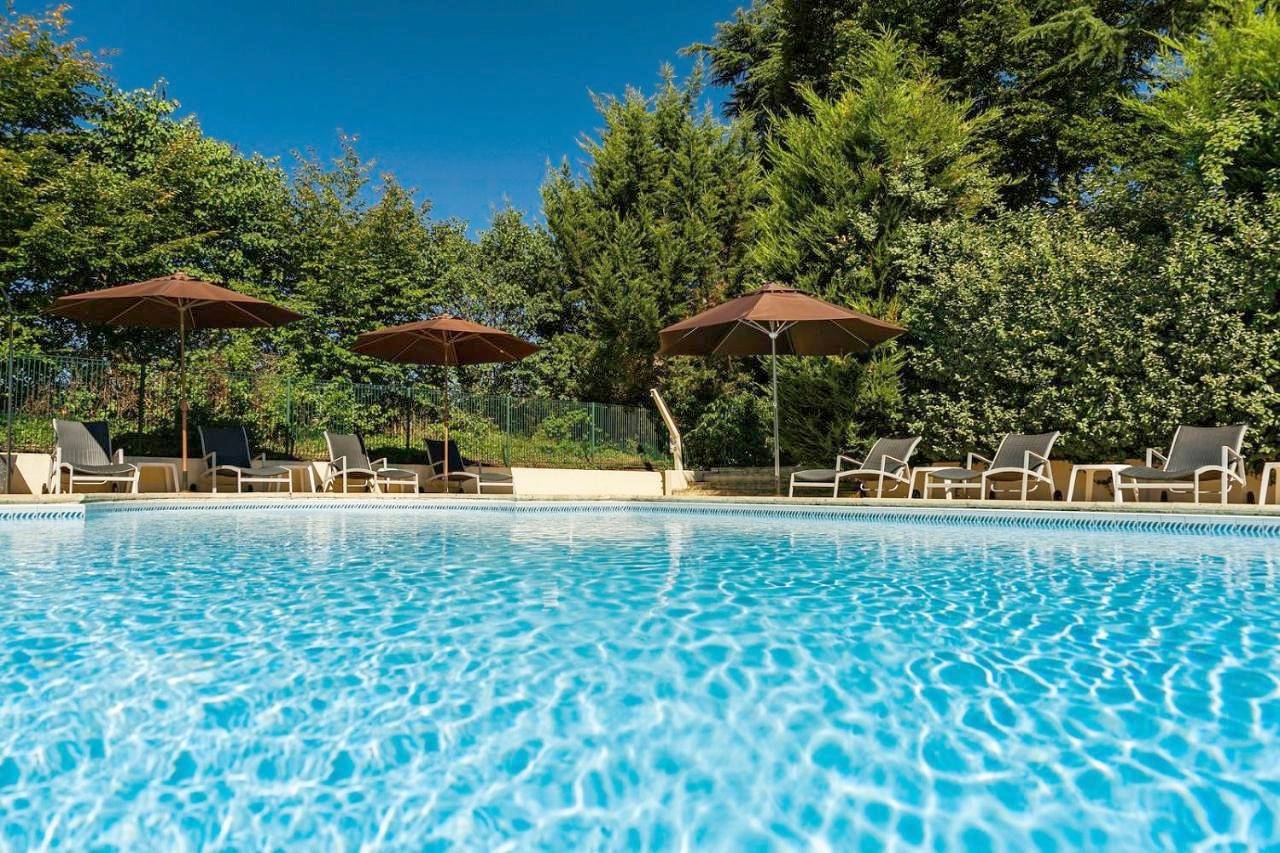 Hôtel Restaurant du Château de la Tour in Béguey, Région de Langon