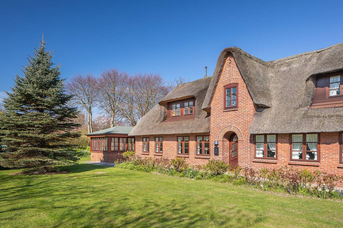 Aalernhüs - südöstliche Haushälfte eines historischen Friesenhauses in Keitum, Sylt (Gemeinde)