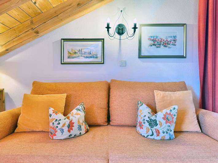 Ferienwohnung für 4 Personen, mit Balkon und Garten sowie Ausblick in Seeg - 3
