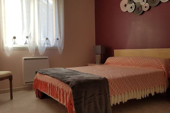 Location de vacances pour 6 personnes, avec terrasse et jardin à Gère-Bélesten - 3