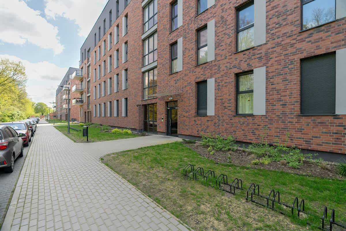 Ganze Wohnung, Spacious Apartment | 3 Bedrooms, 2x Parking, Workspace in Posen, Großpolen