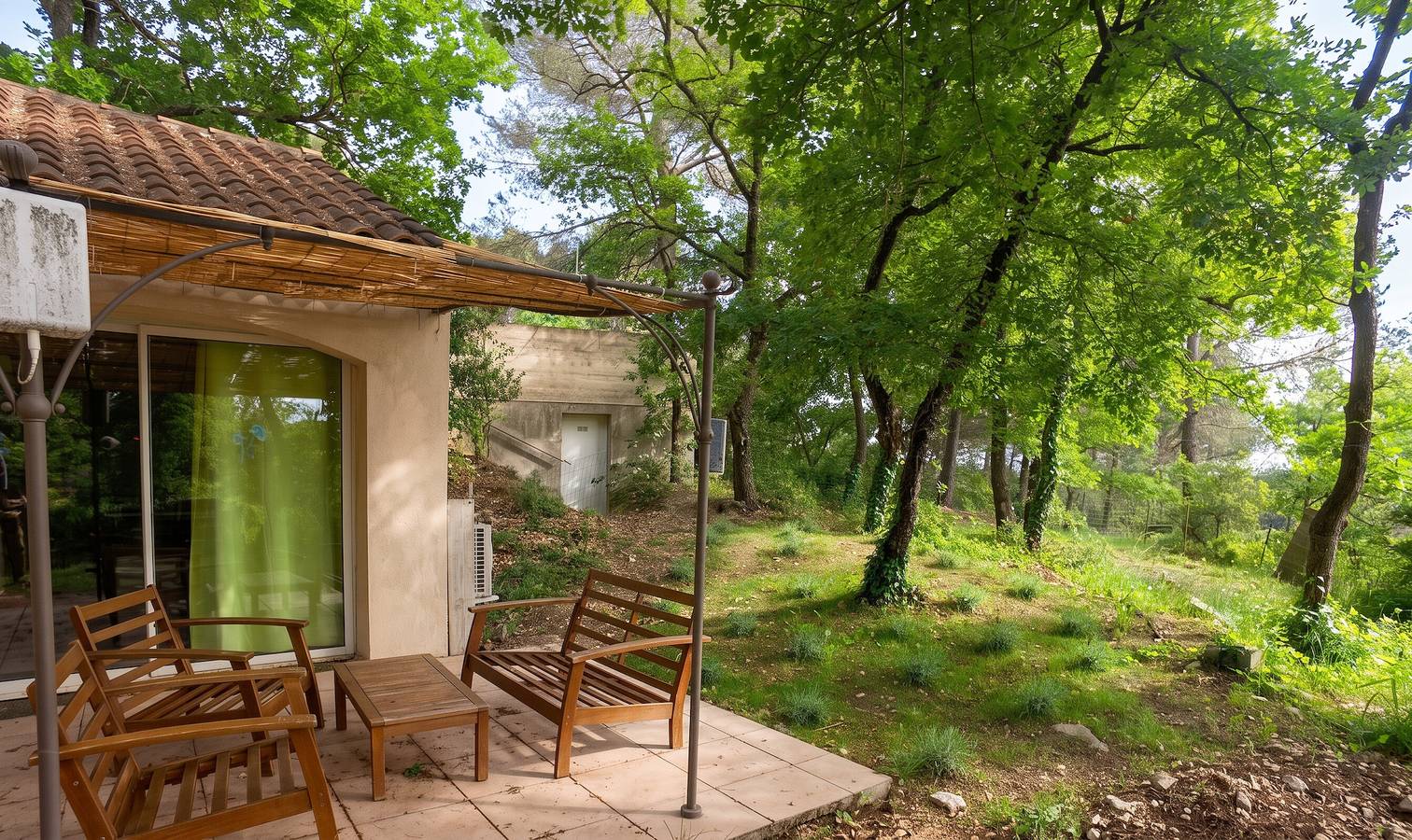 Maison confortable à Velleron de 50 m² avec piscine in Velleron, Parc naturel régional du Mont-Ventoux