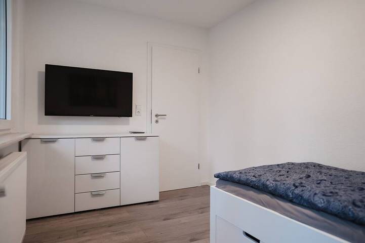 Ganze Wohnung, Kleines Apartment mit Balkon in Wiesloch, Kraichgau