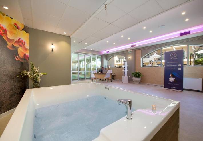 Station pour 4 personnes dans Kalyves - 4