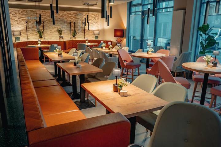 Hotel für 2 Personen, mit Terrasse und Ausblick