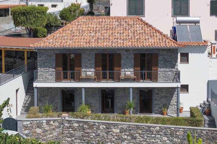 Location de vacances pour 8 personnes, avec balcon et jacuzzi, adapté aux familles à Ribeira Brava - 4