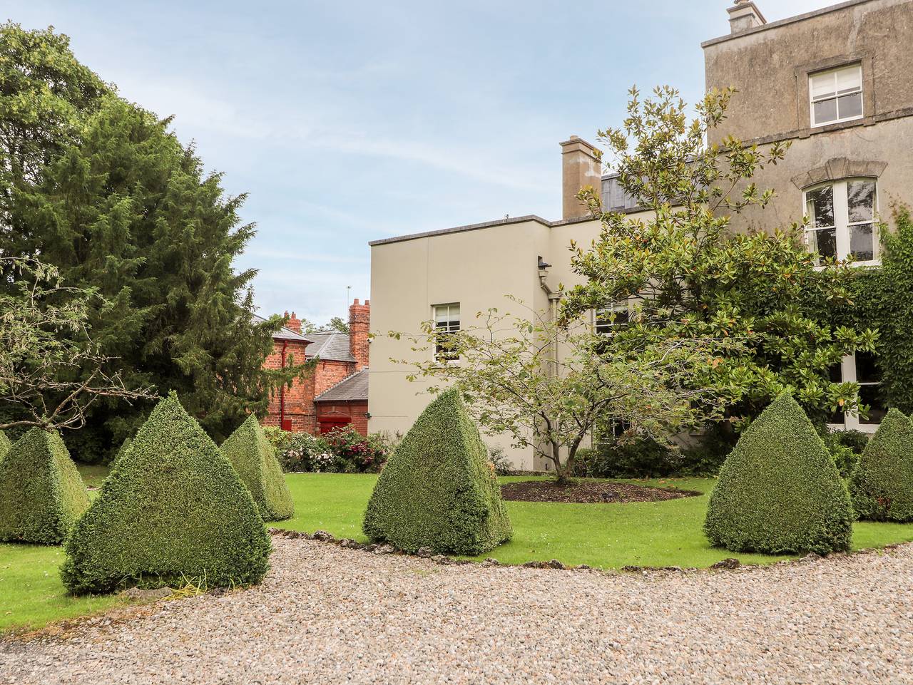 Entire apartment, Butler's Flat in Wrexham, Wrexham region