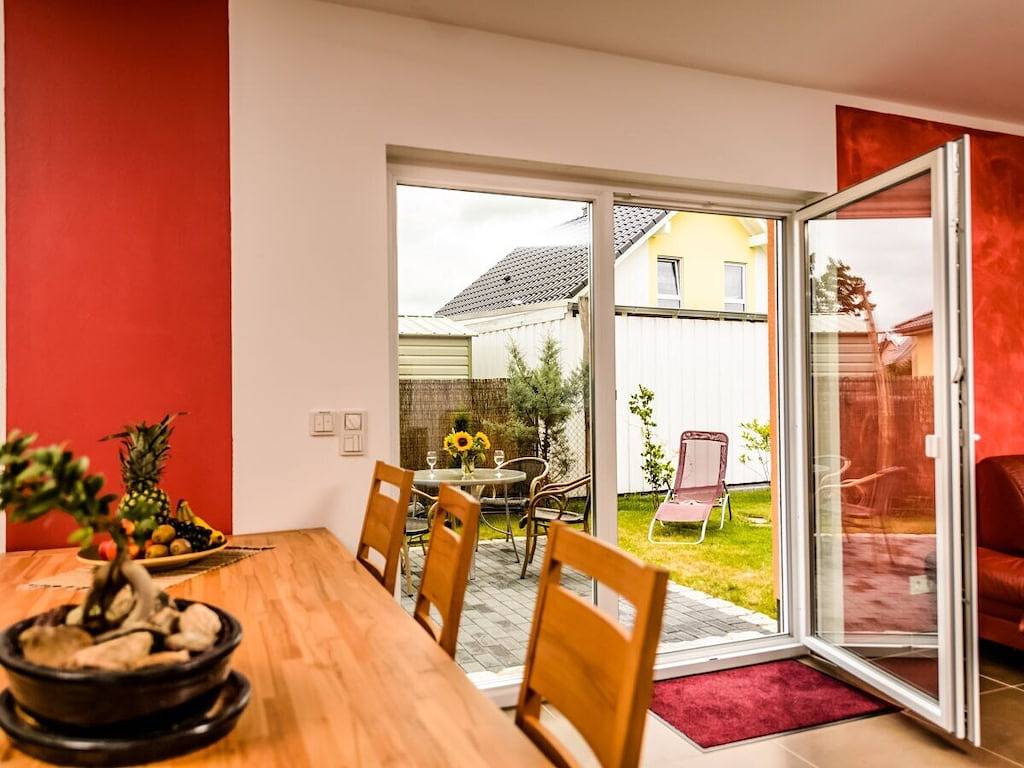 Ferienhaus in Lübben mit Schwimmbecken in Lübben, Dahme-Spreewald