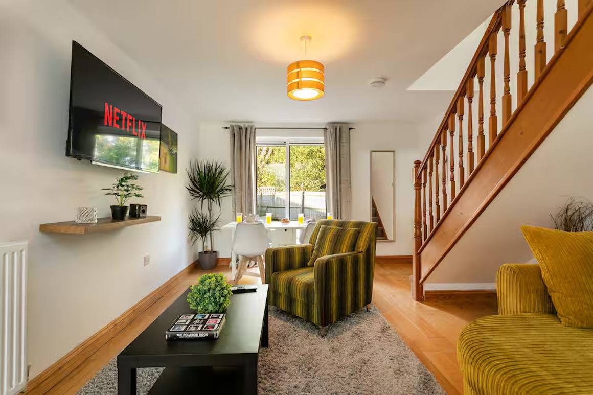 Modern 2-Bed Stay with Garden & Parking - Pass the Keys in Nottingham, Midlands del Este