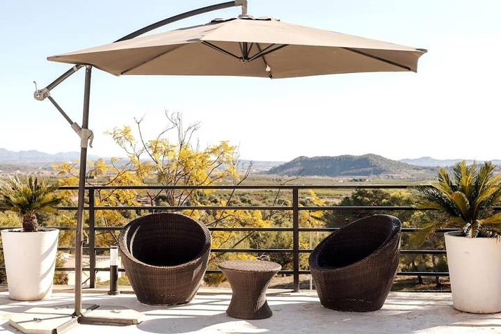 Chalet para 6 personas, con Jacuzzi y Terraza además de Jardín y Piscina en Campo de Turia - 3