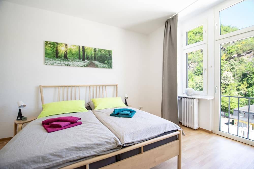 Ganze Wohnung, 2 Schlafzimmer Ferienwohnung Kondel 2.Etage in Bad Bertrich, Traben-Trarbach und Umbegung