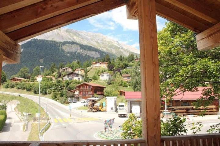 Gîte pour 6 personnes, avec terrasse et vue à Arbaz - 3